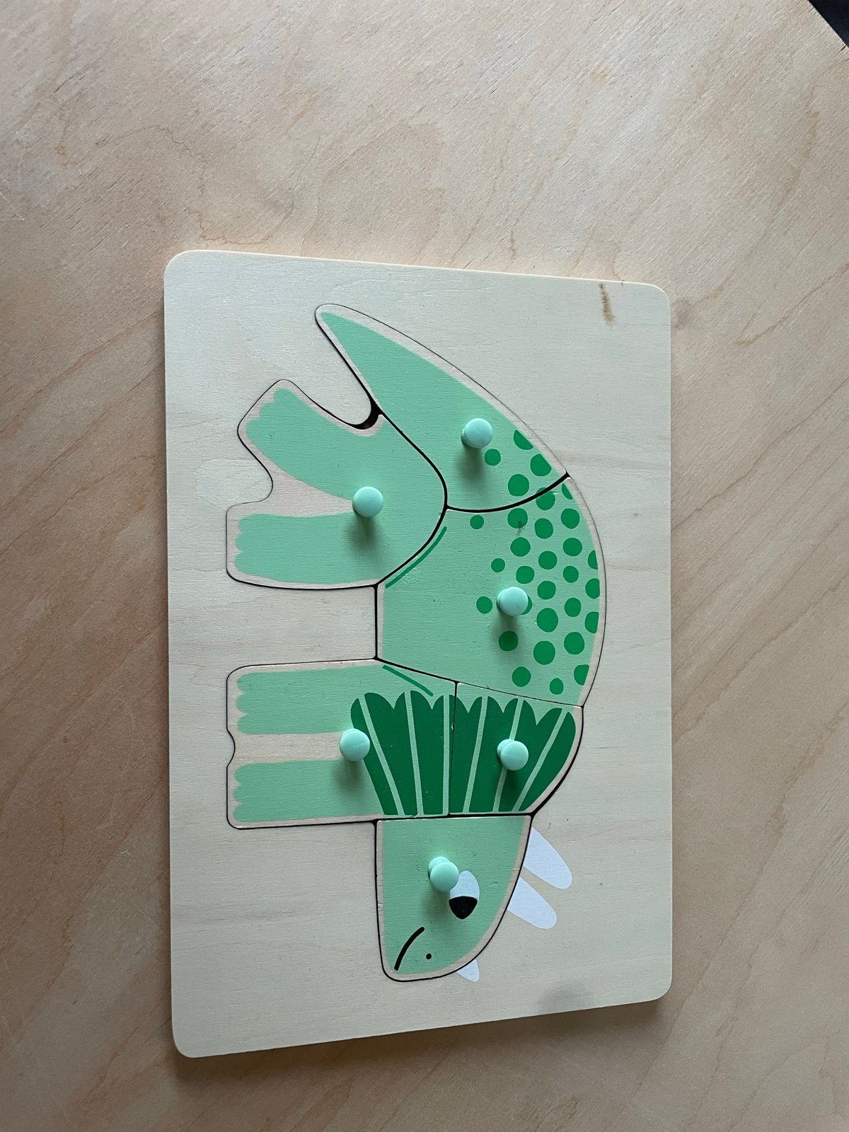 2 houten insteekpuzzels: dinosaurus en auto, Ophalen, 2 tot 4 jaar, Gebruikt, Van hout