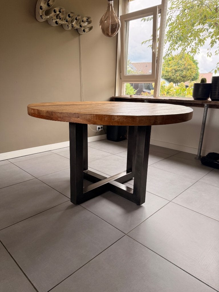 Eettafel rond 130 cm, Huis en Inrichting, Tafels | Eettafels, Ophalen, Overige materialen, Rond, Zo goed als nieuw