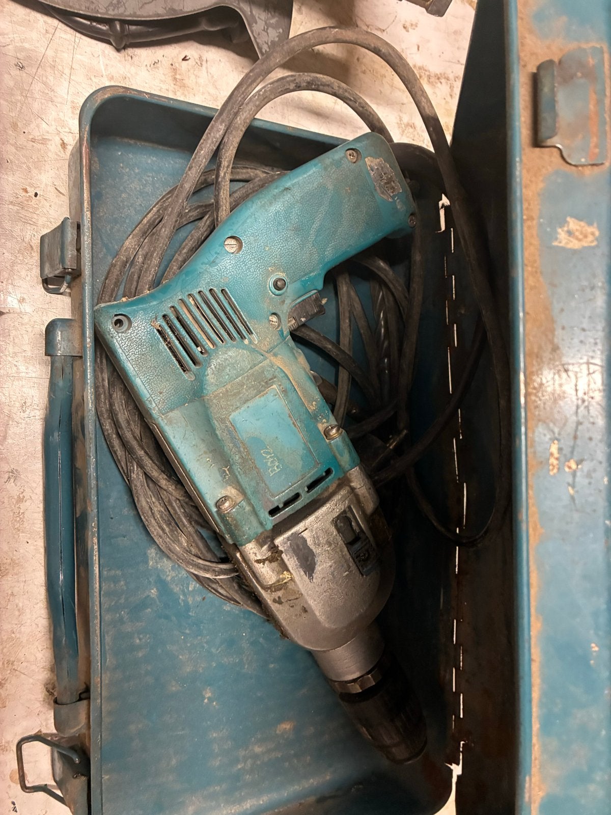 4 x Werkend Gedateerd Gereedschap makita hitachi, Ophalen of Verzenden, Gebruikt, Boormachine