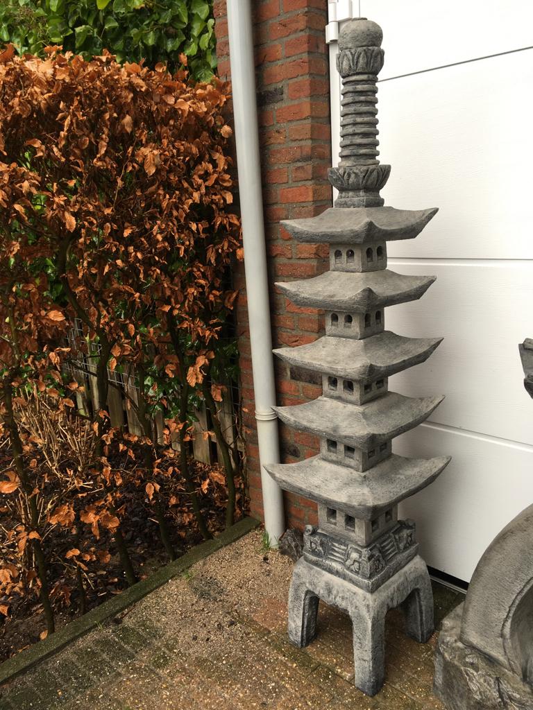 Tuinbeeld Pagode 5 Daks, Ophalen, Nieuw, Beton, Overige typen