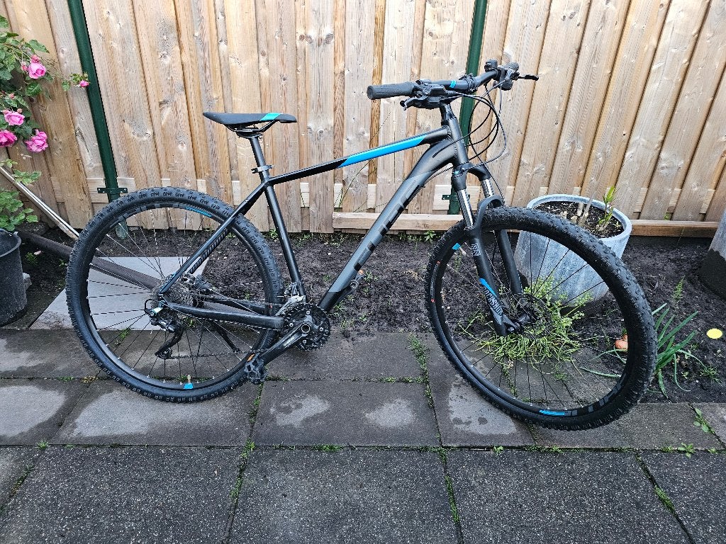 Cube Attention 29 inch mountainbike  310 versnellingen, 49 tot 53 cm, Ophalen, Zo goed als nieuw, Overige merken