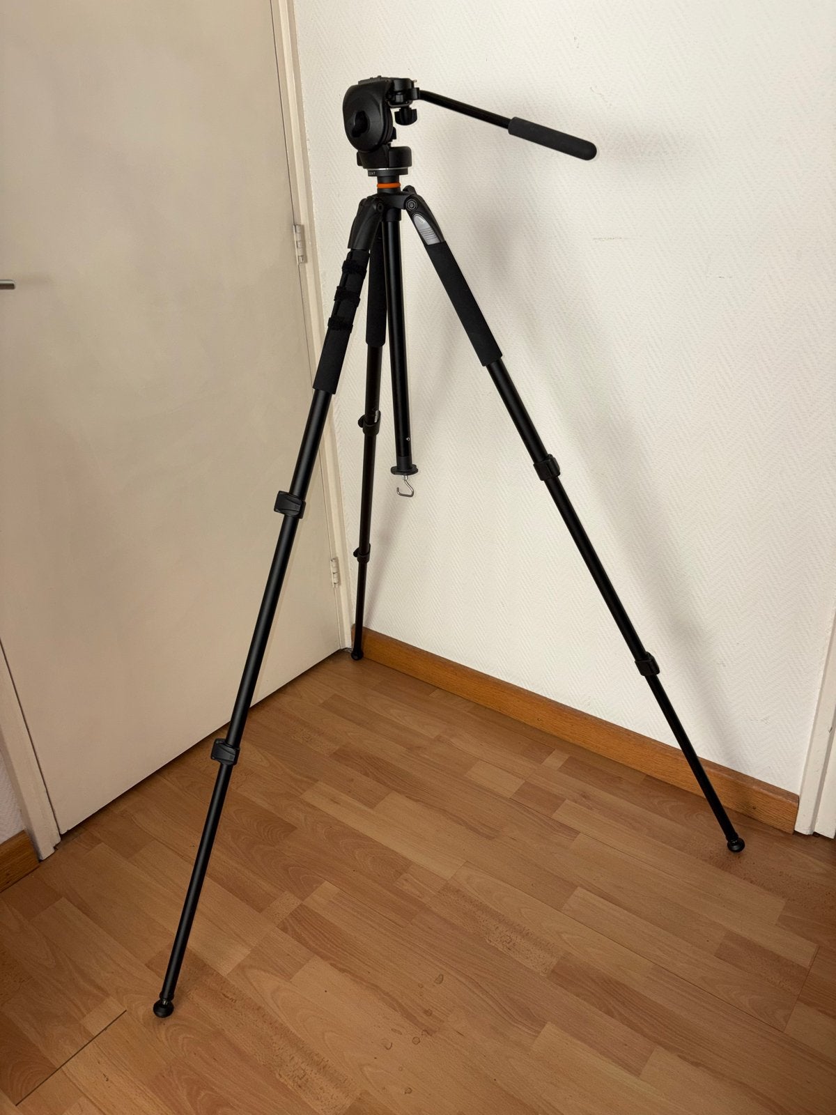 Vanguard Statief met Manfrotto Fluid Head, Gebruikt, Vanguard, 175 cm of meer, Vloeistofkop