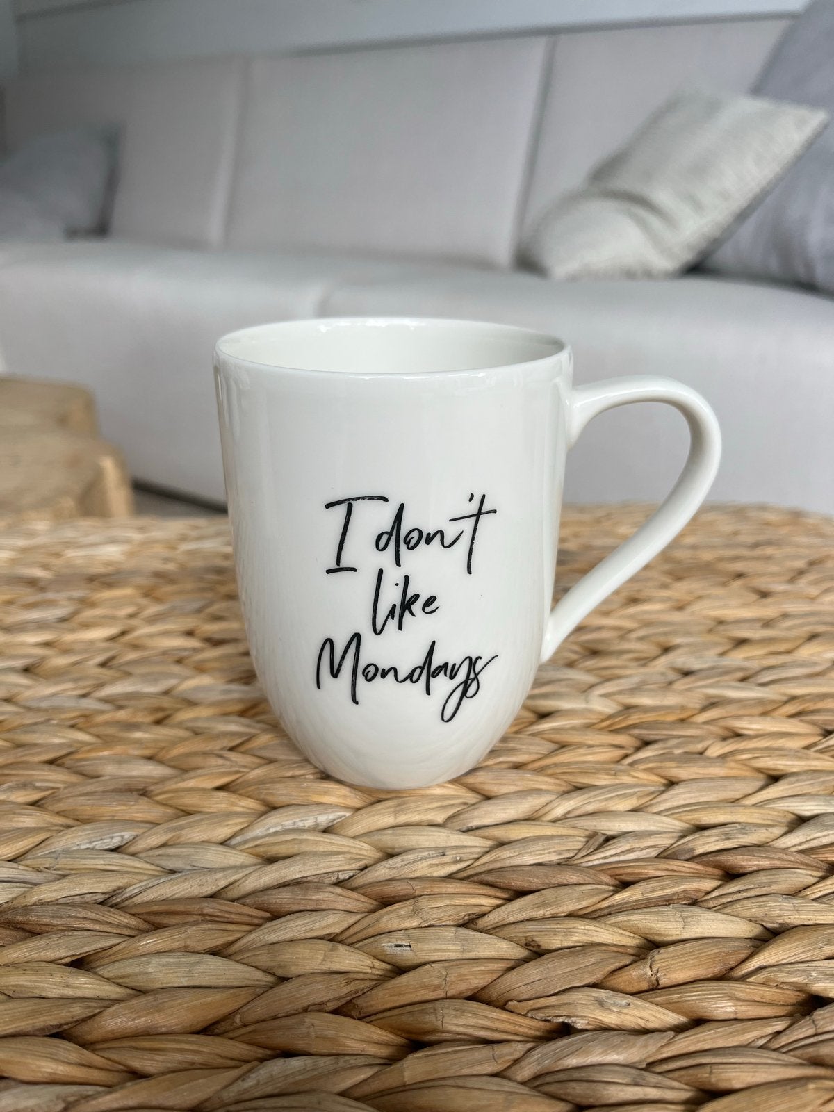 Villeroy & Boch mok "I don't like Mondays", Overige typen, Nieuw, Ophalen of Verzenden, Steen/keramiek