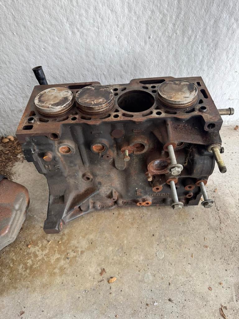TU5J4 Motorblock Citroen Saxo VTS / Peugeot 106 GTI, Ophalen, Gebruikt, Citroën