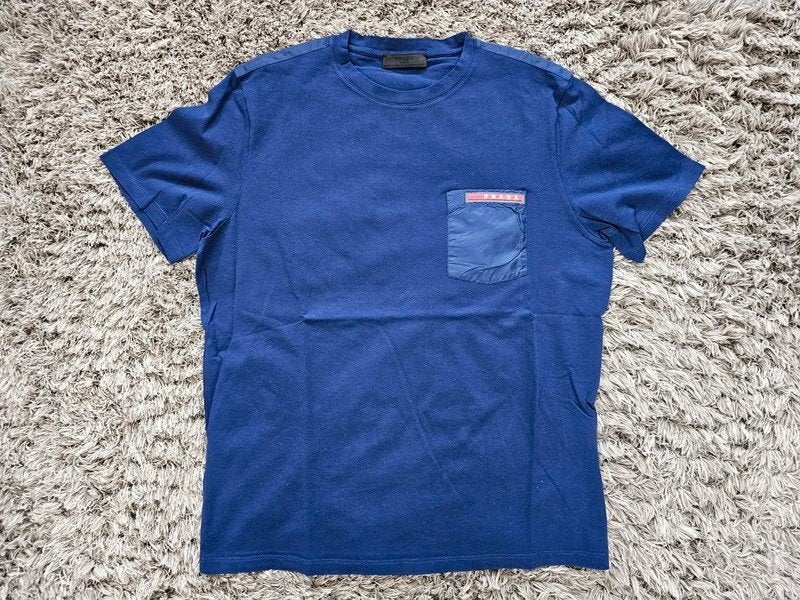 Prada T-Shirt Blauw maat S, Nieuw, Prada, Maat 46 (S) of kleiner, Verzenden