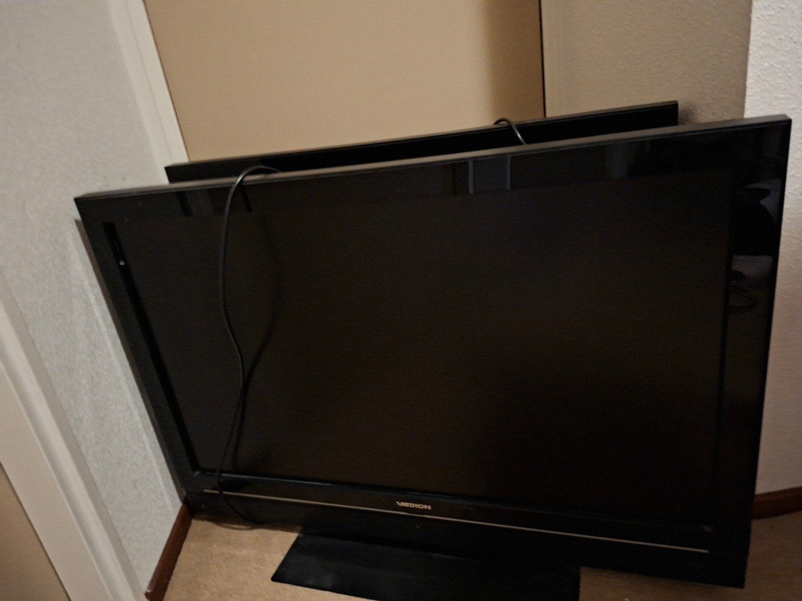 2 Stuks Medion MD 30234 NL A 42" LCD TV, Gebruikt, 50 Hz, LCD, 100 cm of meer
