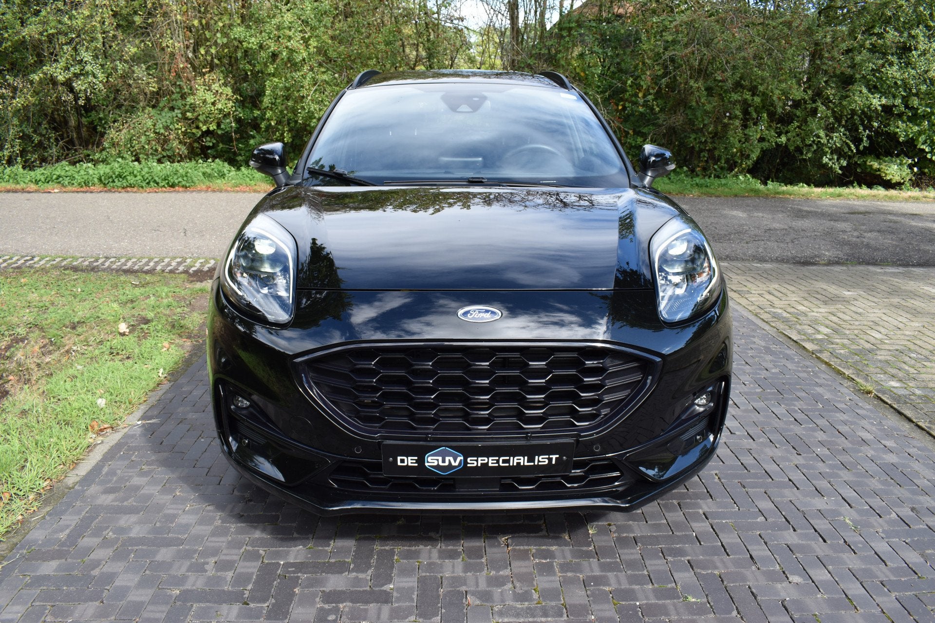 Ford Puma 1.0 EcoBoost Hybrid ST-Line dec 23 42DKM NIEUWST.!, Auto's, Dealer onderhouden, Met garantie (alle), Leder en Stof, Zwart