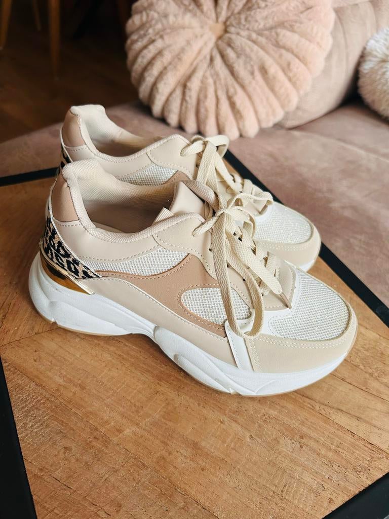 Hippe sneakers wit/camel/goud/leopard mt. 37, Kleding | Dames, Ophalen of Verzenden, Zo goed als nieuw, Wit, Sneakers of Gympen