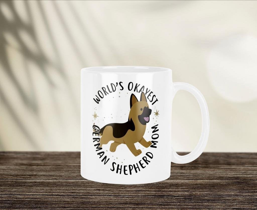 World’s Okayest German Shepherd Mom mok, Huis en Inrichting, Keuken | Servies, Ophalen of Verzenden, Nieuw, Overige stijlen, Kop(pen) en/of Schotel(s)