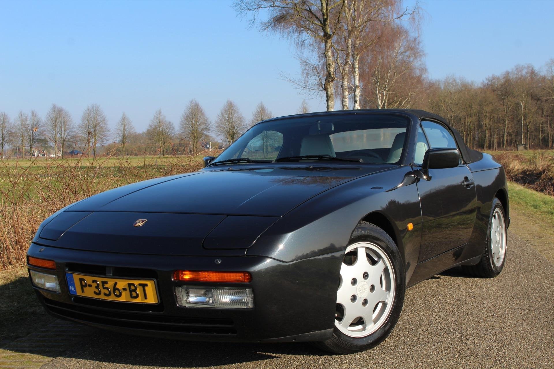 Porsche 944 3.0 S2 Cabrio 94000KM! Collectors Item!, Auto's, Voorwielaandrijving, Stof, Open dak, Beige