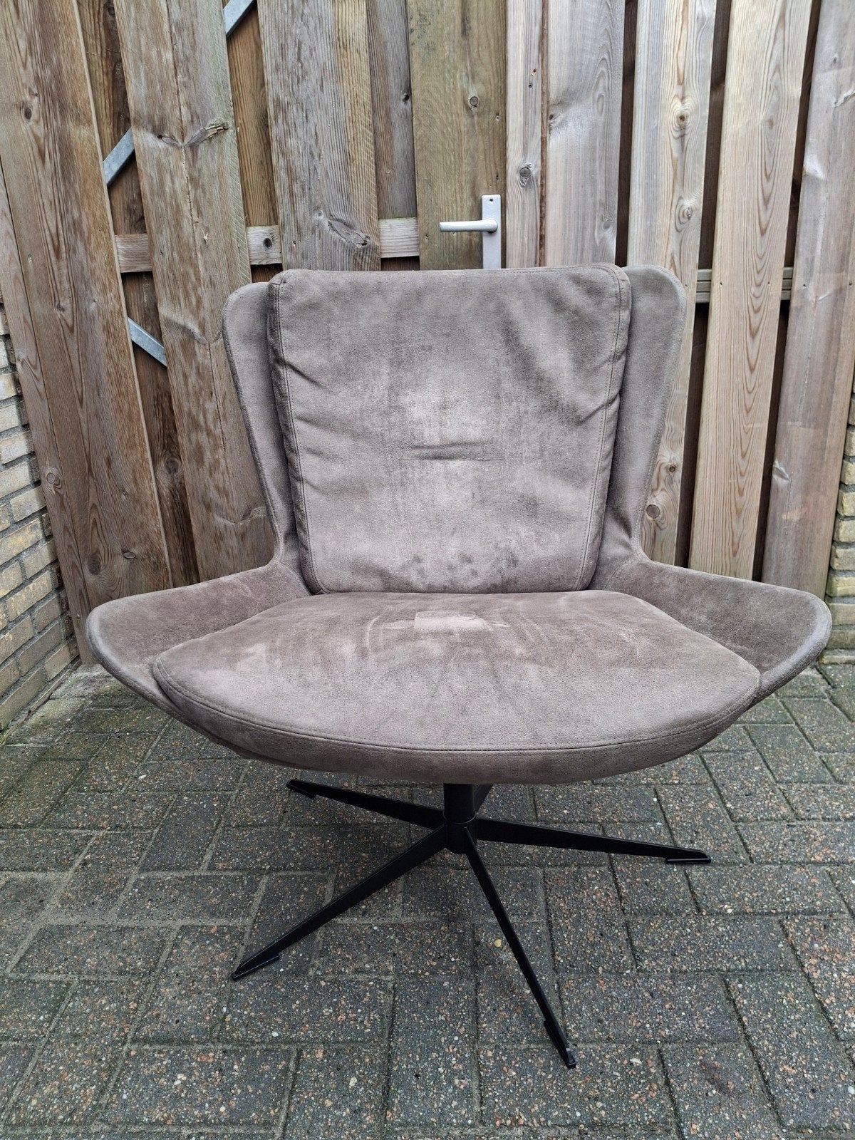 Comfortabele draaibare fauteuil - forrestgreen leder, Huis en Inrichting, Stoelen, Ophalen, Modern, Comfortabel, Leer, Zo goed als nieuw