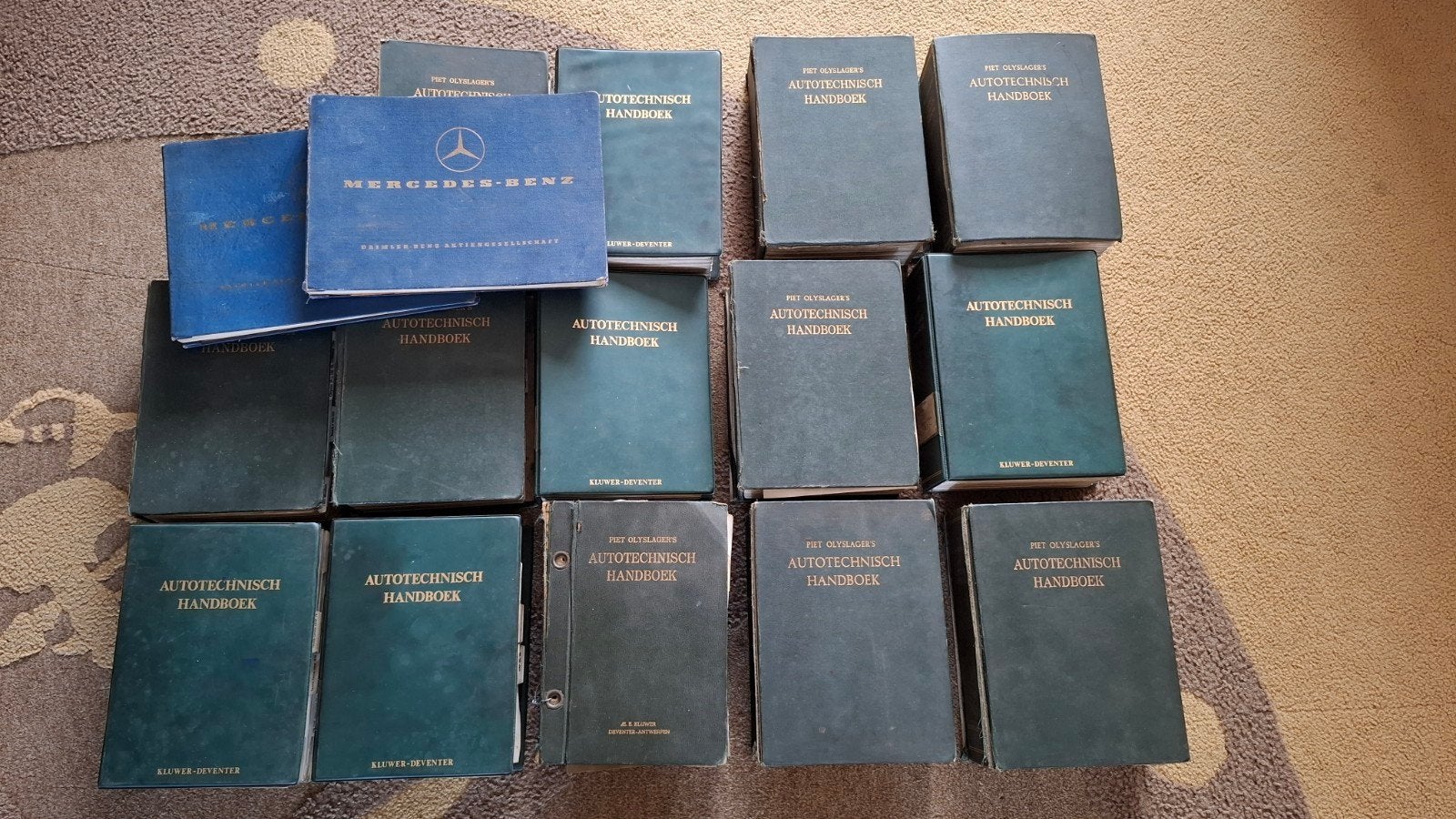 Grote collectie Autotechnisch Handboek (Piet Olyslager), Ophalen
