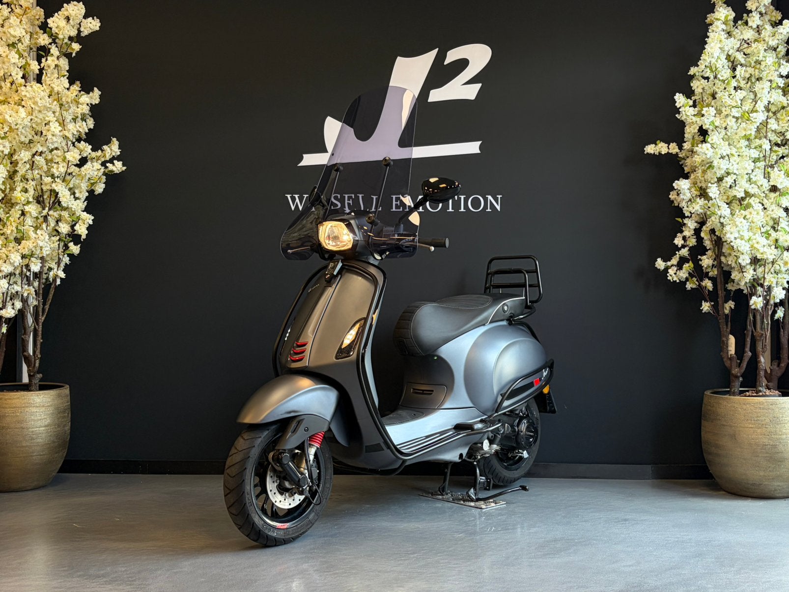 Vespa Sprint | Grigio Titano | Snor | 2019 | 8323 km, Fietsen en Brommers, Gebruikt, Overige modellen, ., Ophalen of Verzenden
