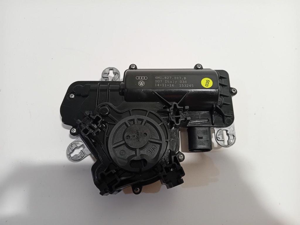 Achterklep motor Audi Q7, Auto-onderdelen, Onderdelen@venauto.nl, Van der Ven Autorecycling B.V., Gebruikt, Ettenseweg 76, 4706 PB Roosendaal, The Netherlands