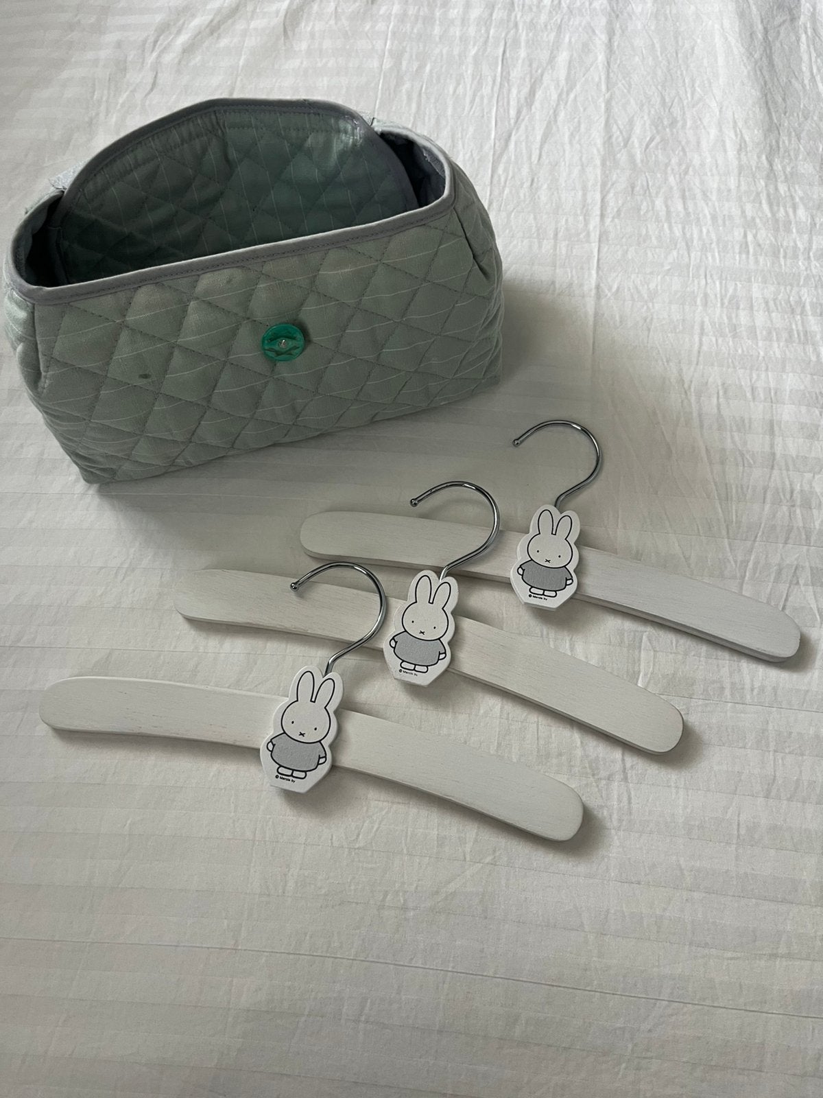 Nijntje kledinghangers, Kinderen en Baby's, Kinderkamer | Inrichting en Decoratie, Ophalen, Zo goed als nieuw, Overige typen