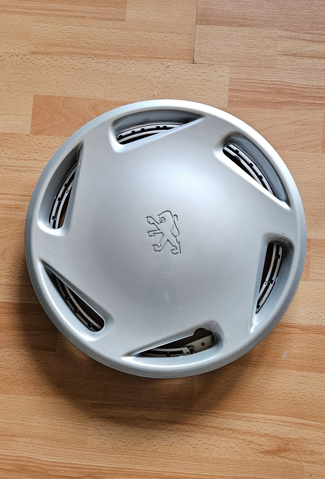 Peugeot wieldop 14 inch - Zo goed als nieuw, Auto diversen, Wieldoppen, Ophalen of Verzenden, Zo goed als nieuw