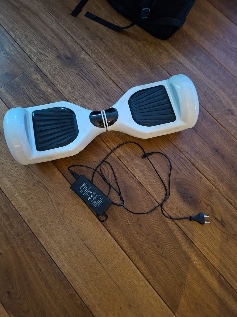 Oxboard met zitje + oplader, Ophalen, Gebruikt