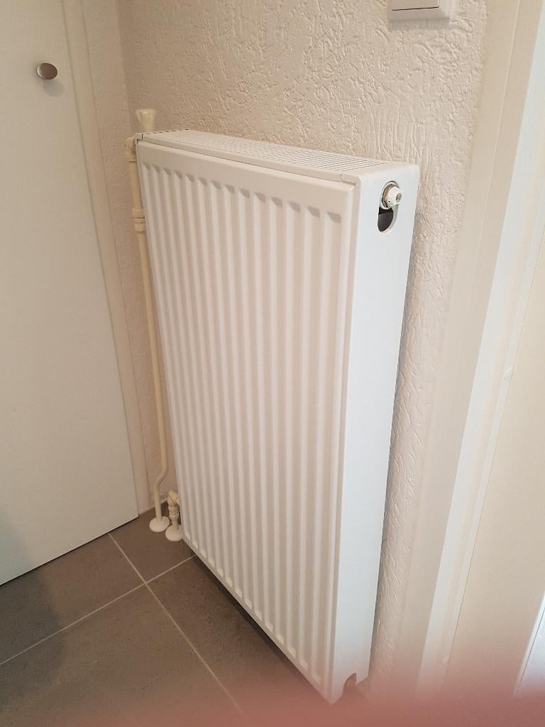 Thermrad comp 4 radiator, Ophalen, Radiator, Minder dan 60 cm, Zo goed als nieuw