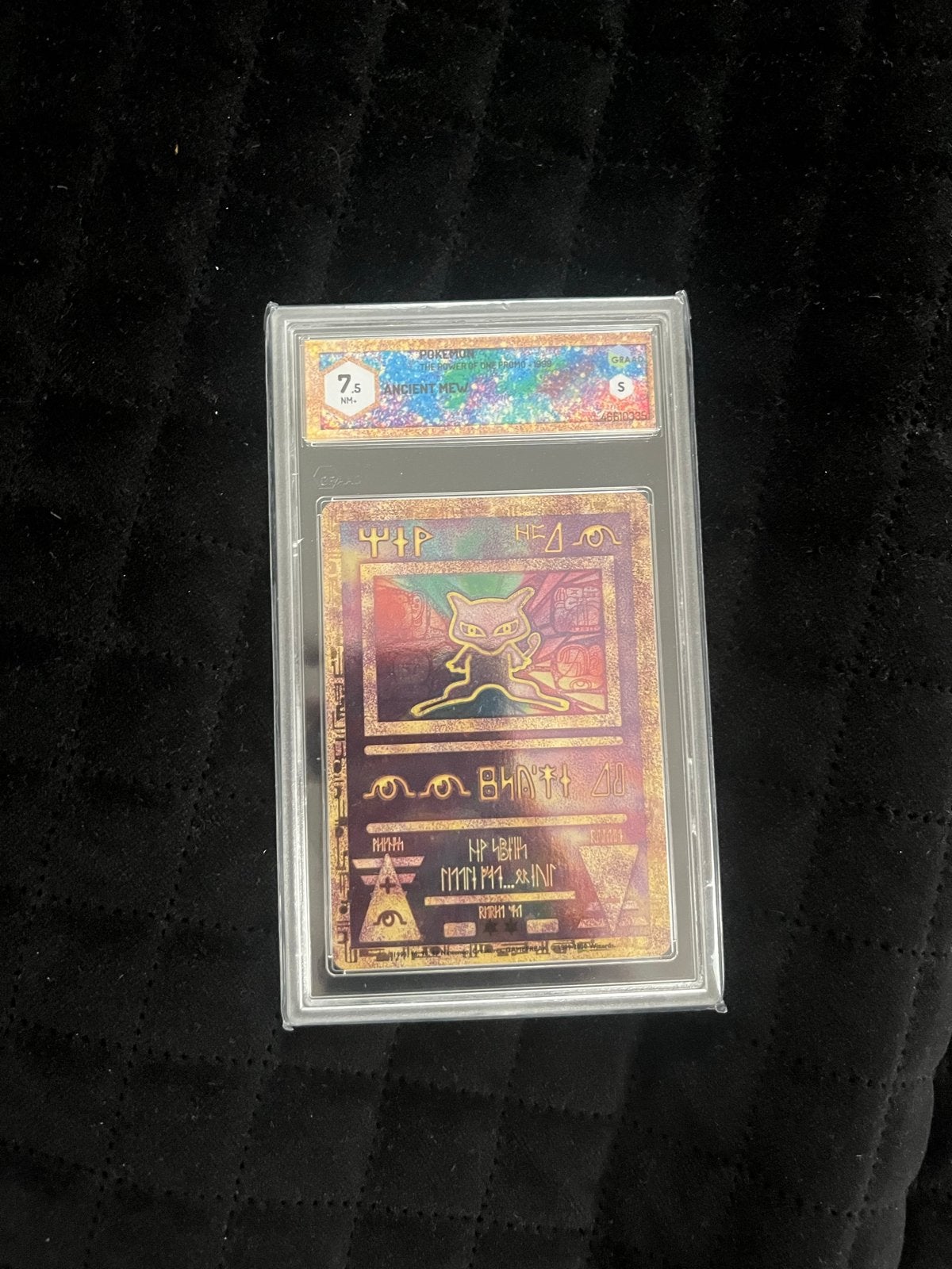Ancient Mew Pokémon kaart - NM+ 7.5 GRAAD, Ophalen of Verzenden, Zo goed als nieuw, Losse kaart, Foil
