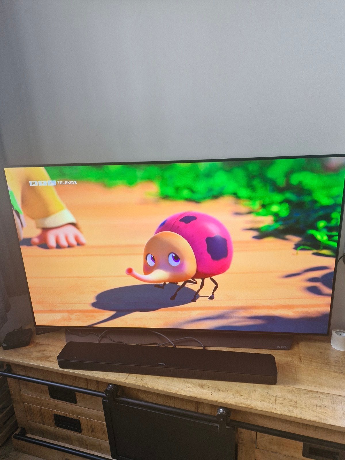 LG QLED TV - Uitstekende beeldkwaliteit, Ophalen, QLED, Zo goed als nieuw, 100 cm of meer