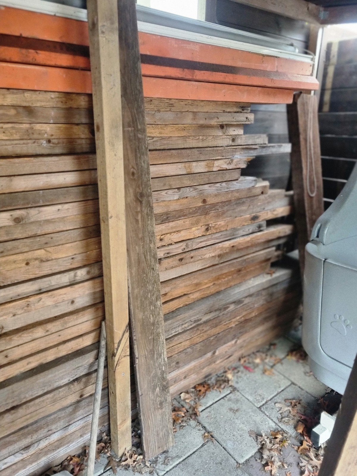 Houten balken: 30 stuks, diverse lengtes, Doe-het-zelf en Verbouw, Ophalen, Gebruikt, 300 cm of meer, Balk