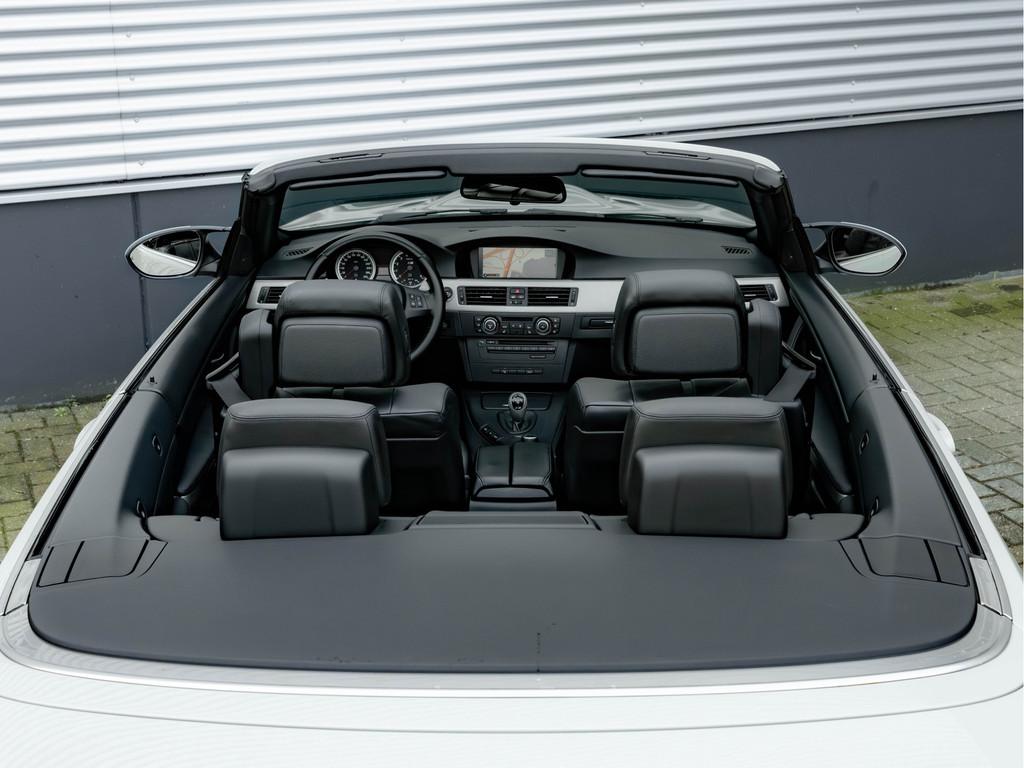 BMW 3 Serie Cabrio M3 DCT - Lagerschalen - LCI - Navi CIC, Auto's, BMW, Achterwielaandrijving, Gebruikt, 4 stoelen, Wit