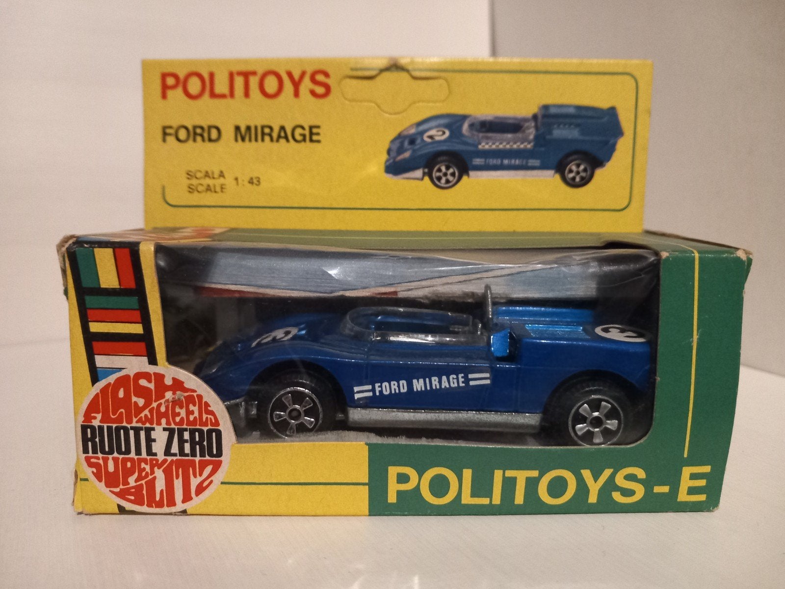 old Politoys 1:43 Ford Mirage blauw, Hobby en Vrije tijd, Ophalen of Verzenden, Zo goed als nieuw, Auto, Overige merken