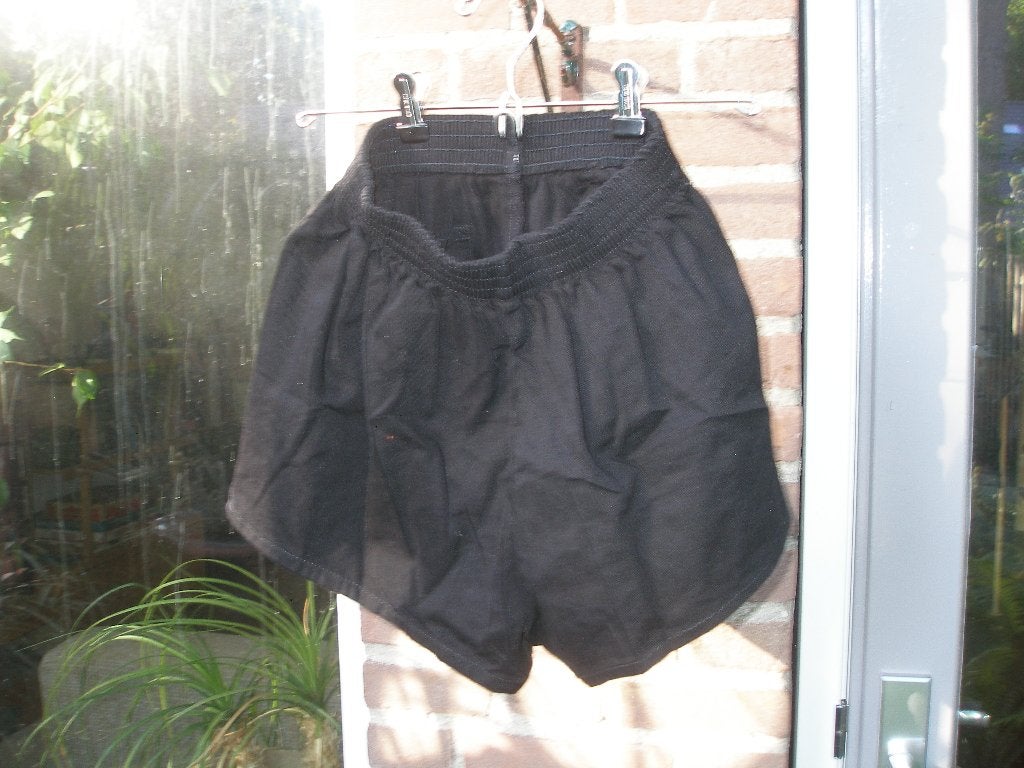 Twee zwarte sportbroeken, ongebruikt, maat 5, Ophalen of Verzenden, Landmacht, Nederland, Kleding of Schoenen