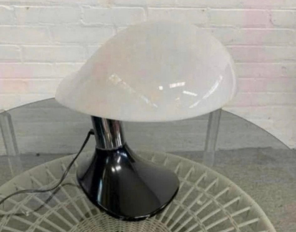 Vintage Harvey Guzzini Cobra space age tafellamp jaren 60., Huis en Inrichting, Lampen | Tafellampen, Verzenden