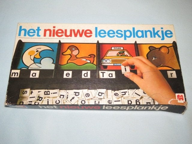 Het nieuwe leesplankje abc, kaartjes + lettertjes, knutselen, Ophalen of Verzenden, Zo goed als nieuw, Knutselen