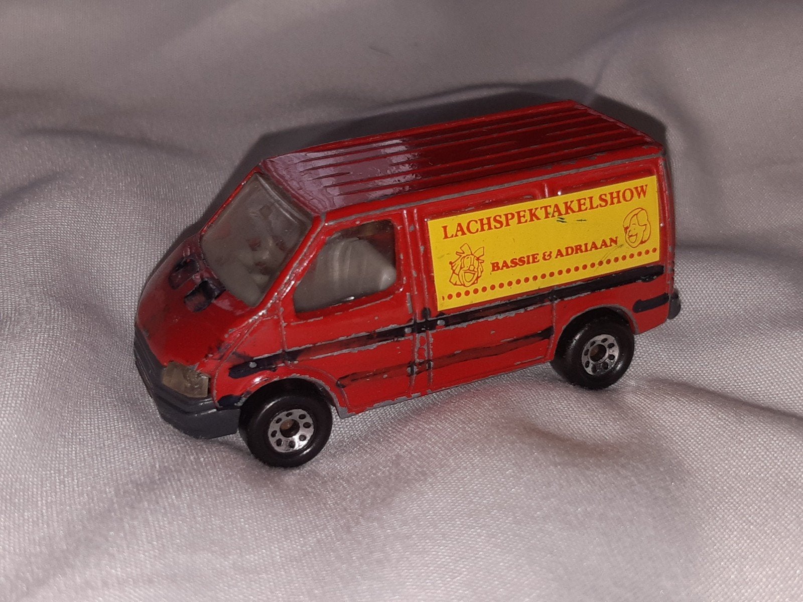 Bassie & Adriaan Lachspektakelshow busje - Speelgoedauto, Verzenden
