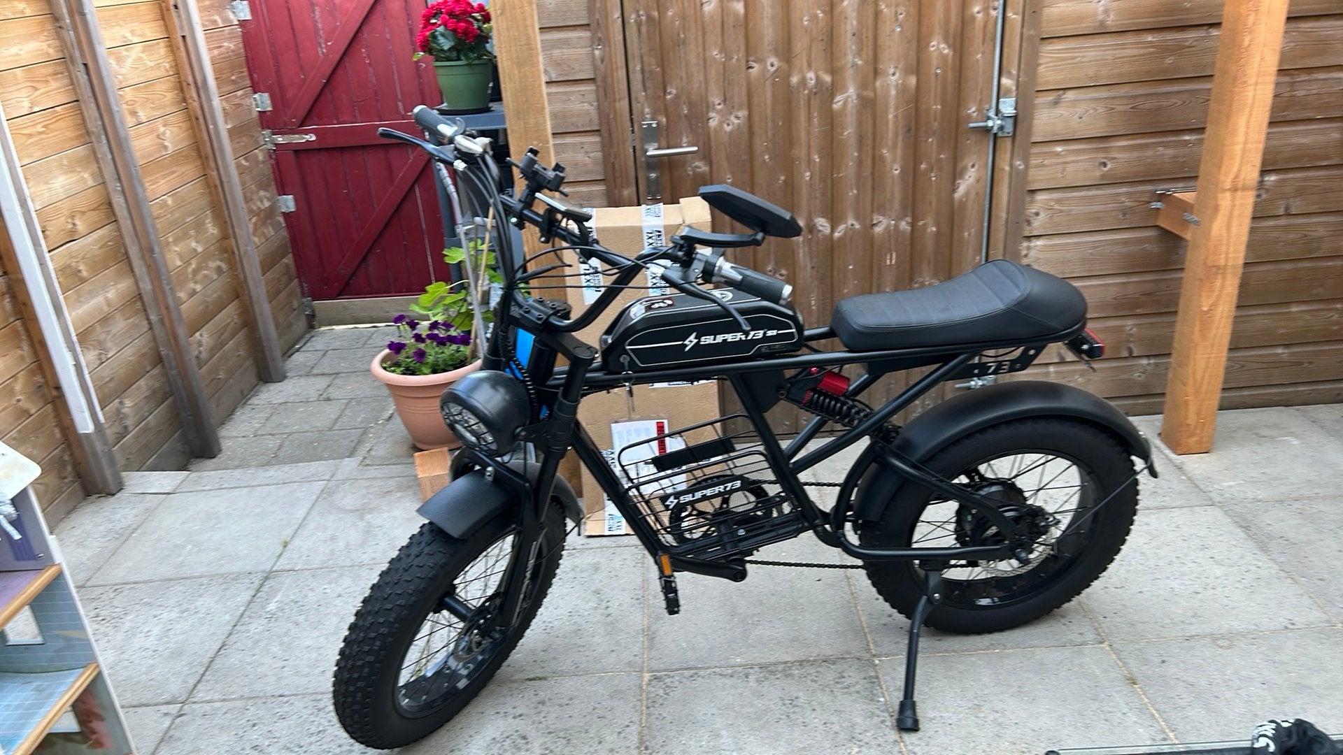 Fatbike Super 73 met weinig km ZGAN, Ophalen, Zo goed als nieuw, Overige typen