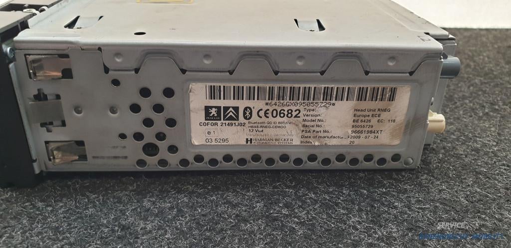 Rneg Radio CD speler met bluetooth en navigatie 96661984XT C, Taurusavenue 1
2132 LS  Hoofddorp, NL, Gebruikt, Stellantis N.V.