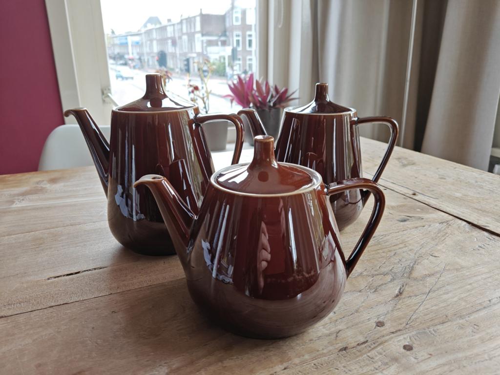 Retro Villeroy & Boch theepotten/koffiekannen, bruin vintage, Antiek en Kunst, Antiek | Servies los, Ophalen of Verzenden