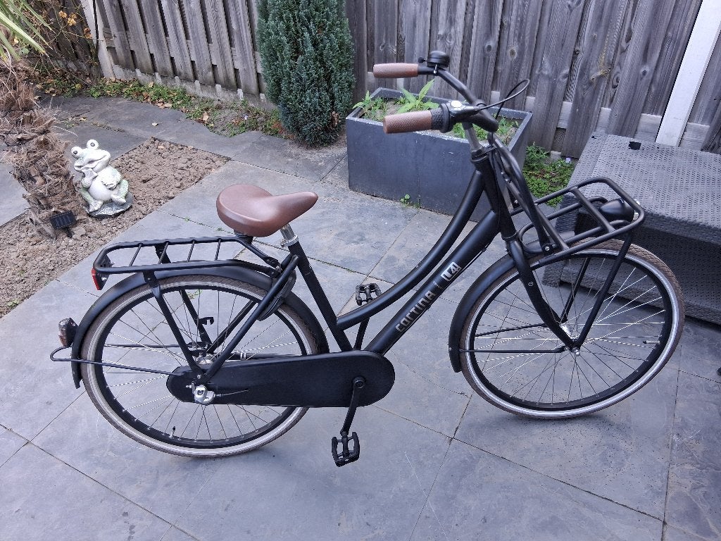 Cortina U4 meisjesfiets 26 inch te koop., Terugtraprem, Versnellingen, Zo goed als nieuw, Cortina