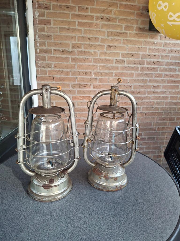 2 oude stormlampen uit de GDR.(DDR), Ophalen of Verzenden