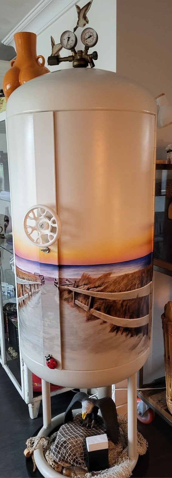 Etalage kast..verwarmingsketel..cv ketel ..boiler Uniek stuk, Ophalen