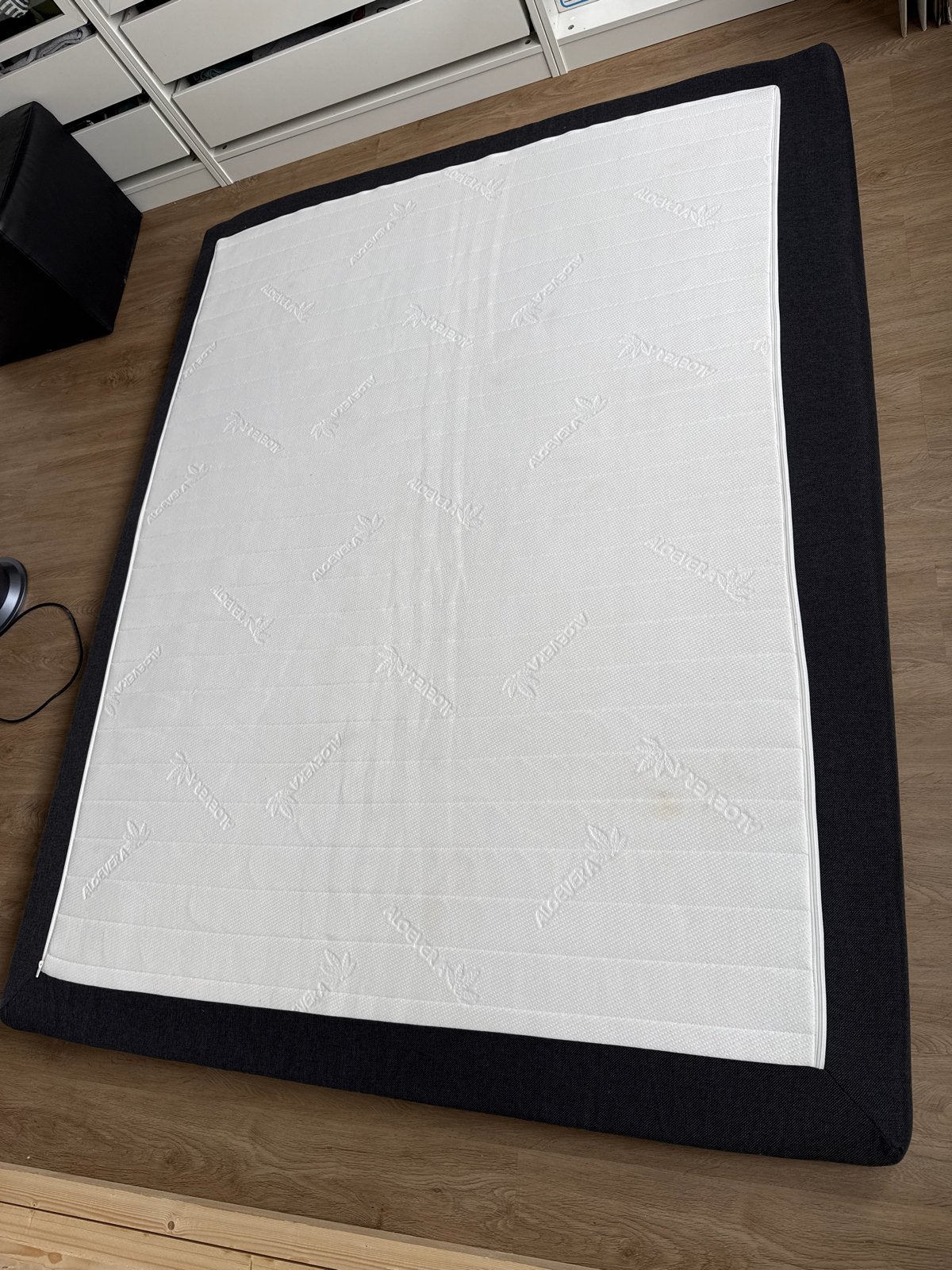 Topper 160x200 cm, 7cm dik, Huis en Inrichting, Ophalen, Gebruikt, Zwart, Tweepersoons