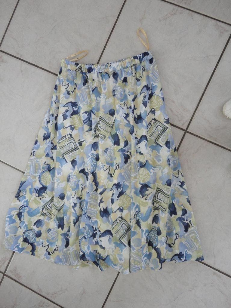 maat 44 valt als XL taille 42 tot 48 cm