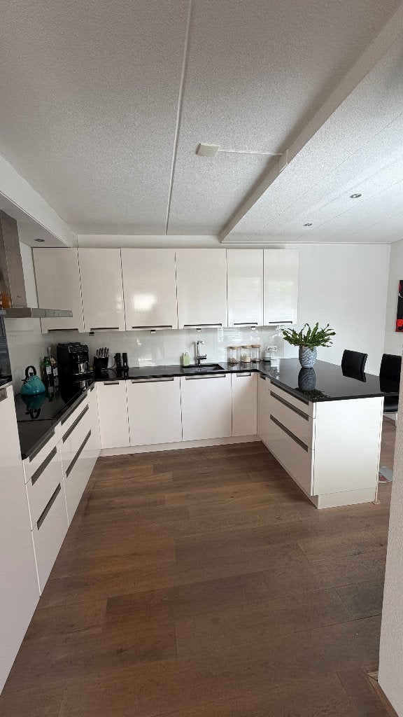 Keuken ter overname - medio september, Huis en Inrichting, Keuken | Complete keukens, Ophalen, Gebruikt, Overige kleuren, Hoekkeuken