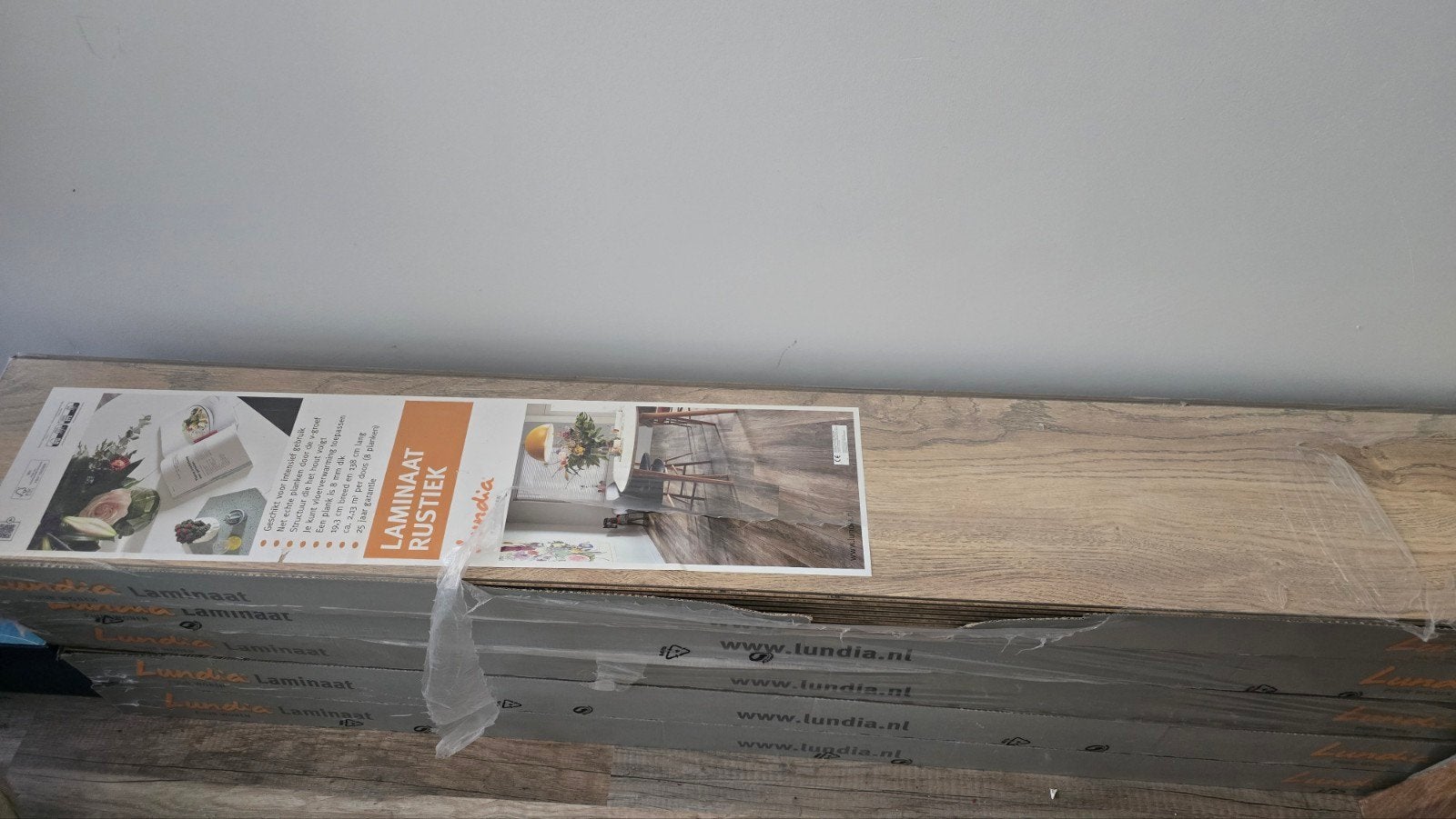 Floor panels, Huis en Inrichting, Kasten | Kledingkasten, Ophalen of Verzenden, 150 tot 200 cm