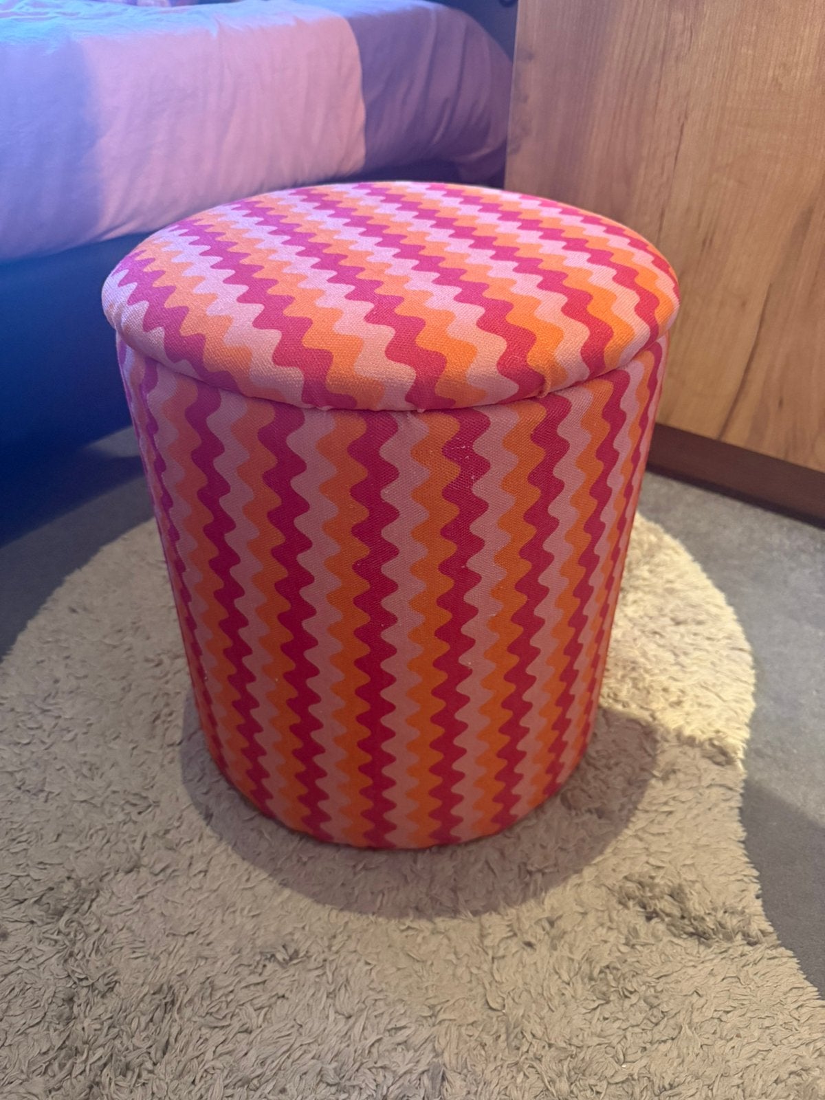 Opbergpoefje retro, Ophalen, Zo goed als nieuw, Rond, Minder dan 50 cm