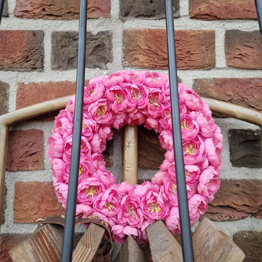 Kleine roze rozenkrans - Decoratieve bloemenkrans, Huis en Inrichting, Woonaccessoires | Kransen, Ophalen of Verzenden