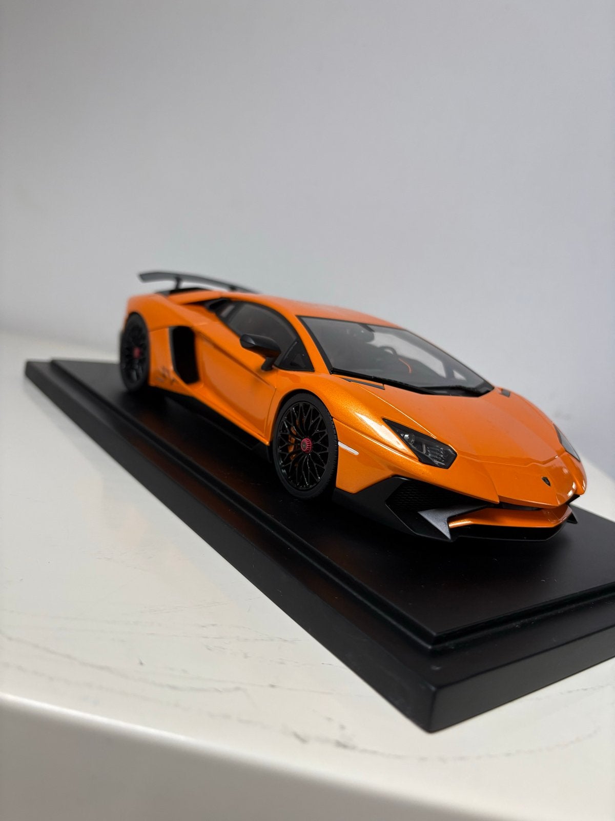 Lamborghini Aventador SV 1/18 model Kyosho + doos, Ophalen of Verzenden, Zo goed als nieuw, Auto, Kyosho