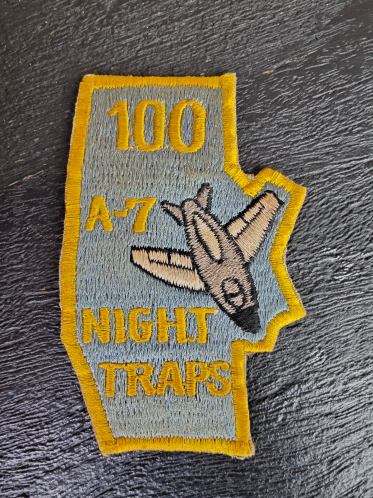 Patch ,  US Navy Vietnam Aircraft A7 Night Traps 100  PATCH, Verzamelen, Ophalen of Verzenden, Marine, Amerika, Embleem of Badge