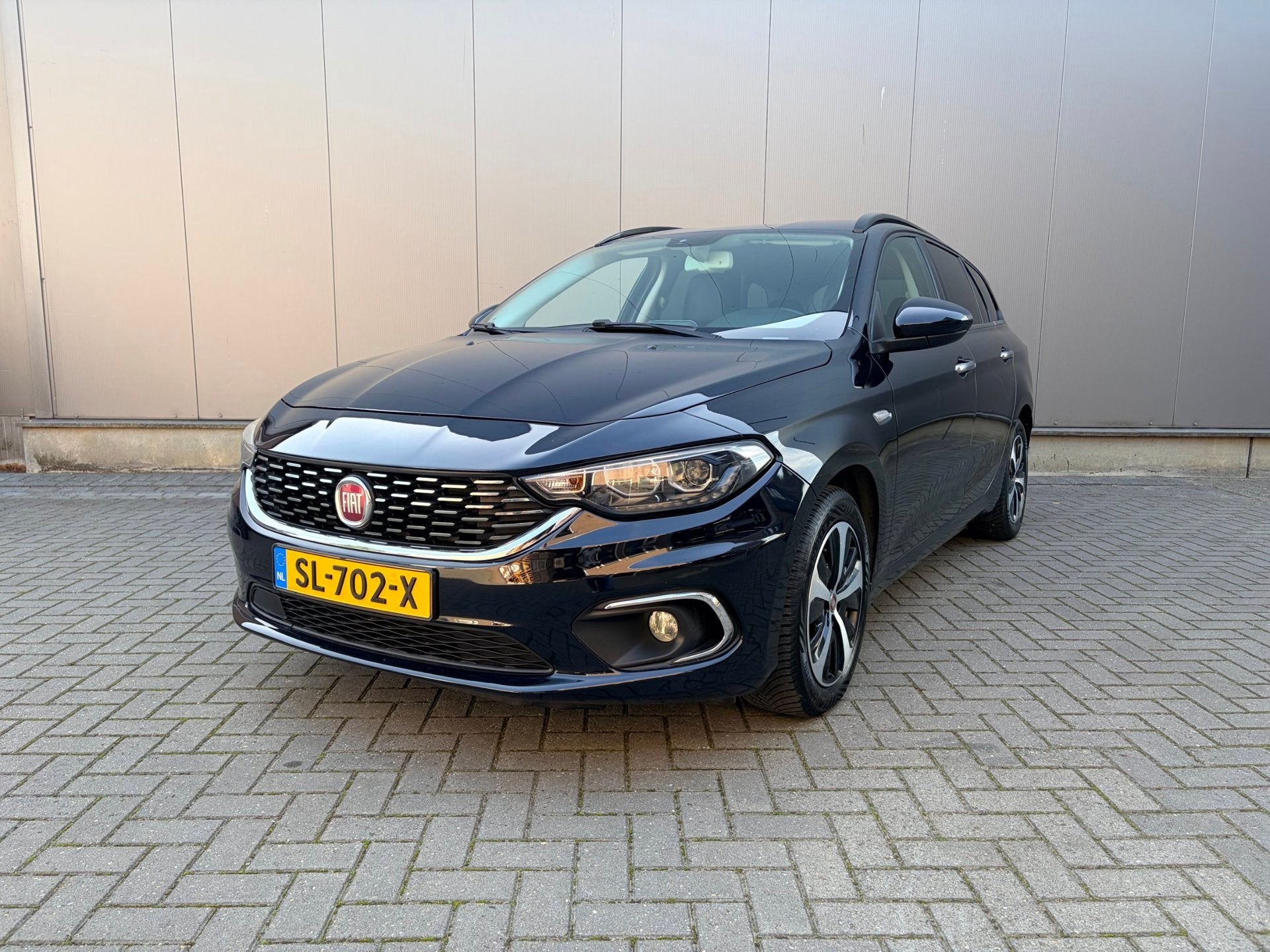 Fiat Tipo Stationwagon 1.6 MultiJet 16v Business Lusso, Auto's, Fiat, Voorwielaandrijving, Gebruikt, 4 cilinders, Zwart