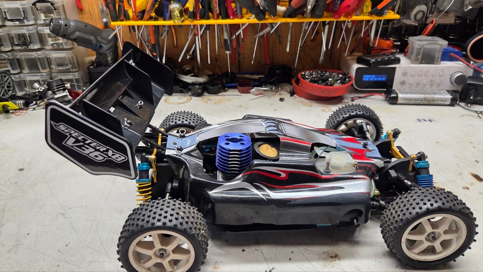 Te koop mooie smartech, Hobby en Vrije tijd, Gebruikt, Auto offroad, Ophalen of Verzenden, Overige schalen