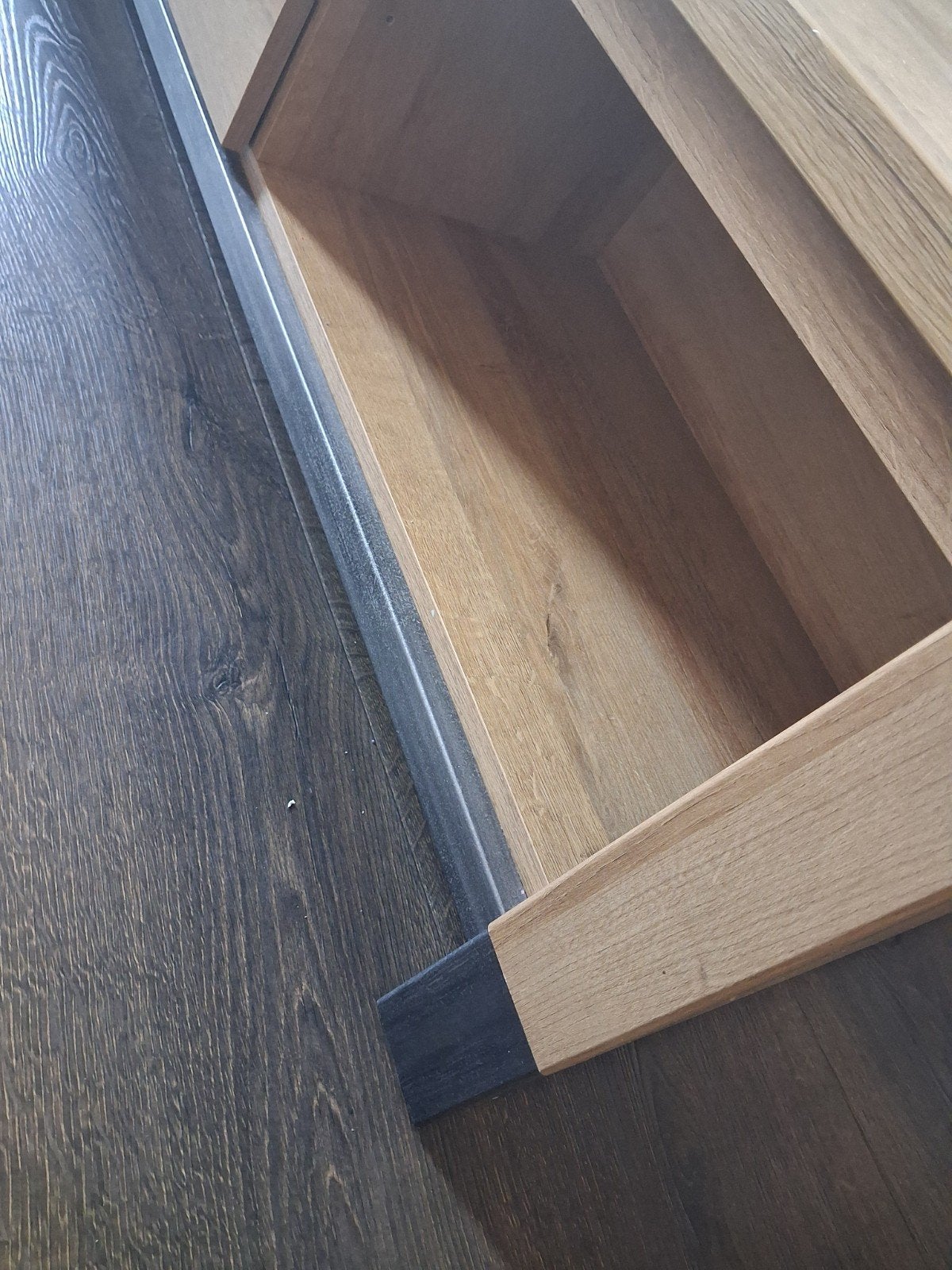 Foto 9 van Salontafel met lades en opbergvakken
