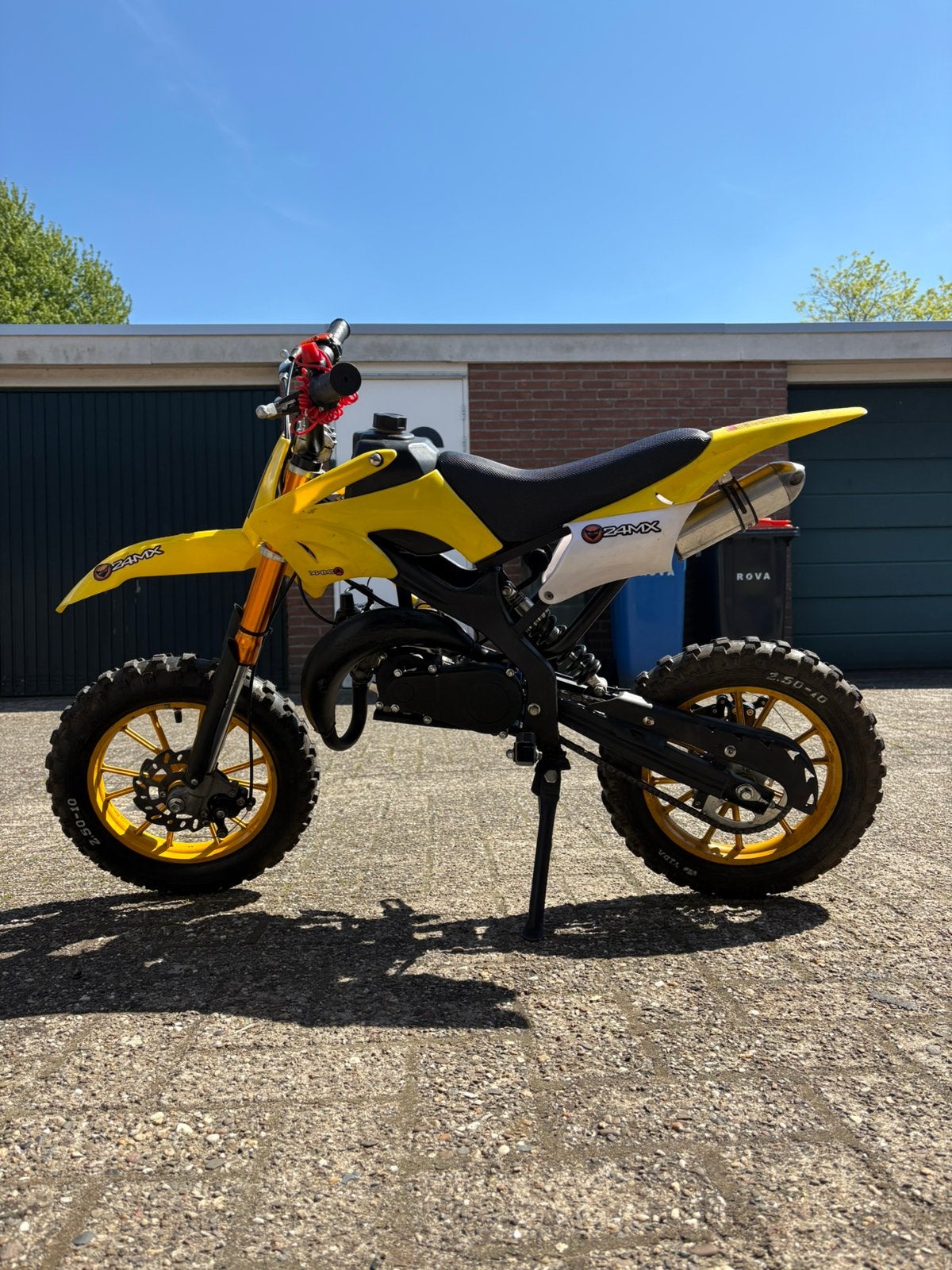 Gereviseerde pitbike 49cc, Ophalen, Zo goed als nieuw