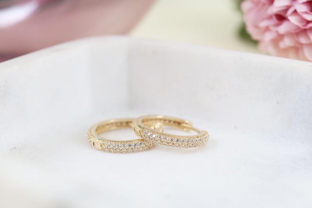 14 Karaat Gouden Creolen Met Zirkonia